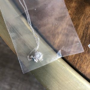 NIB JTV set necklace and earring set